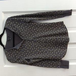 LUCKY BRAND size medium gray floral thermal henley